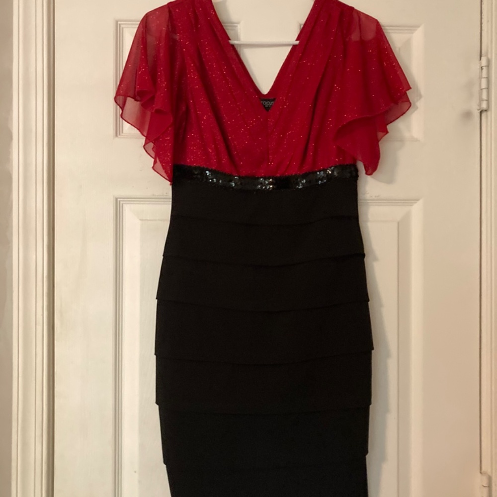 Dress - Picture 2 of 2